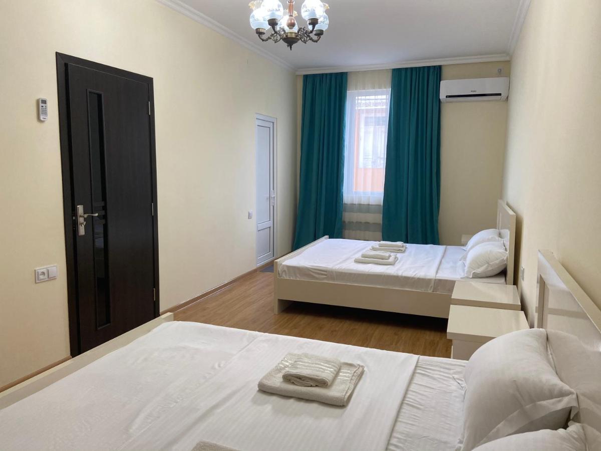 West House Ξενοδοχείο Kobuleti Εξωτερικό φωτογραφία