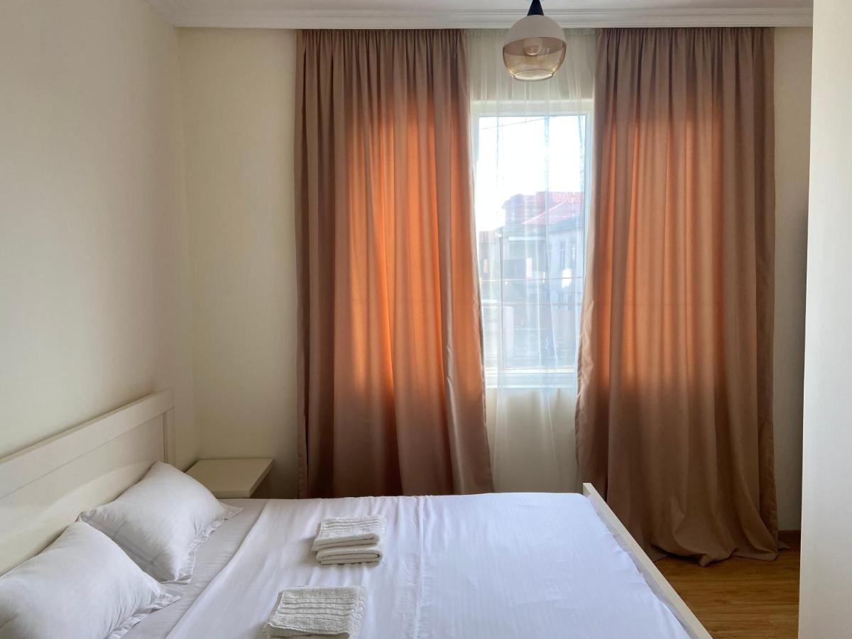 West House Ξενοδοχείο Kobuleti Εξωτερικό φωτογραφία