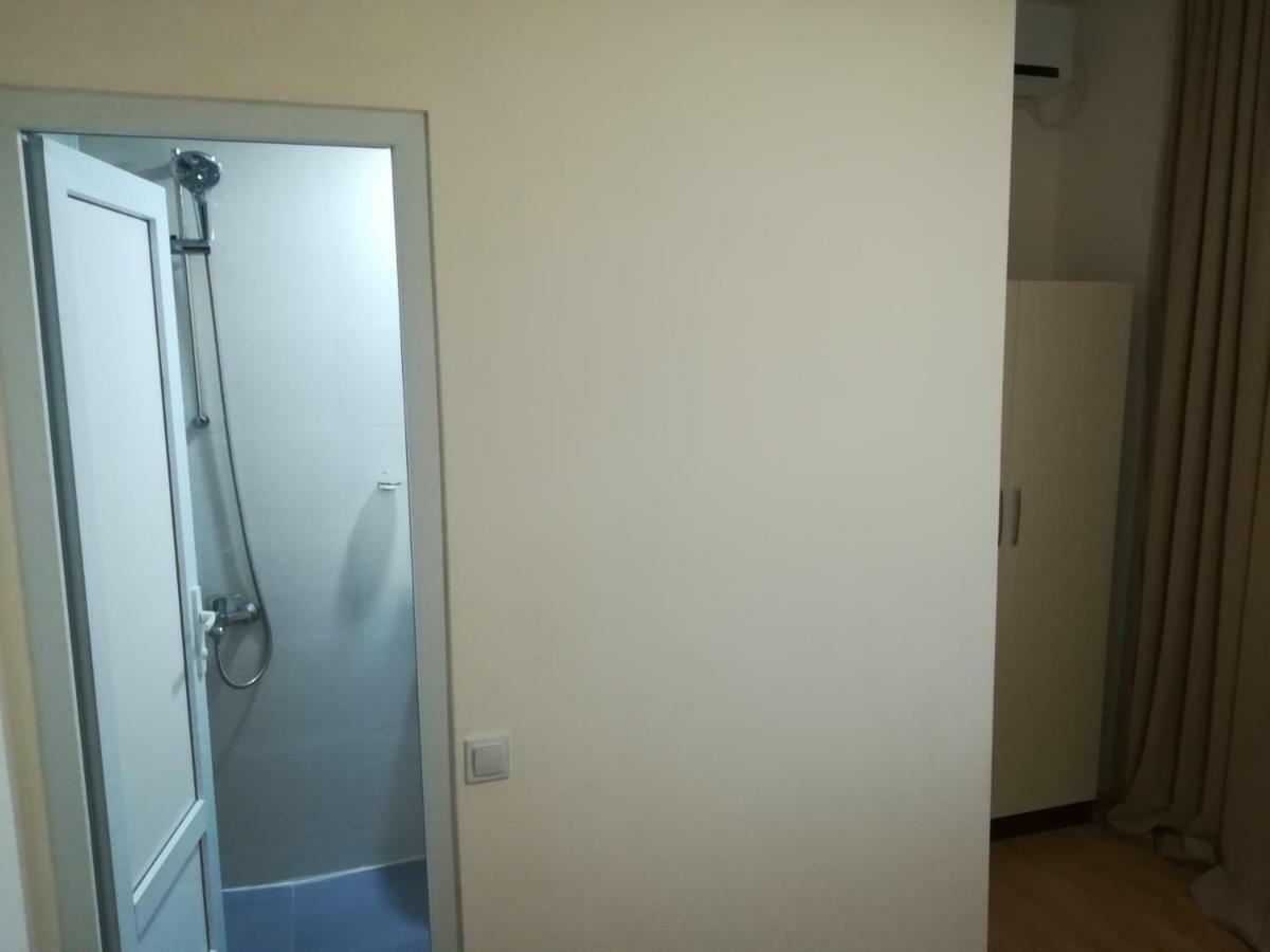 West House Ξενοδοχείο Kobuleti Εξωτερικό φωτογραφία