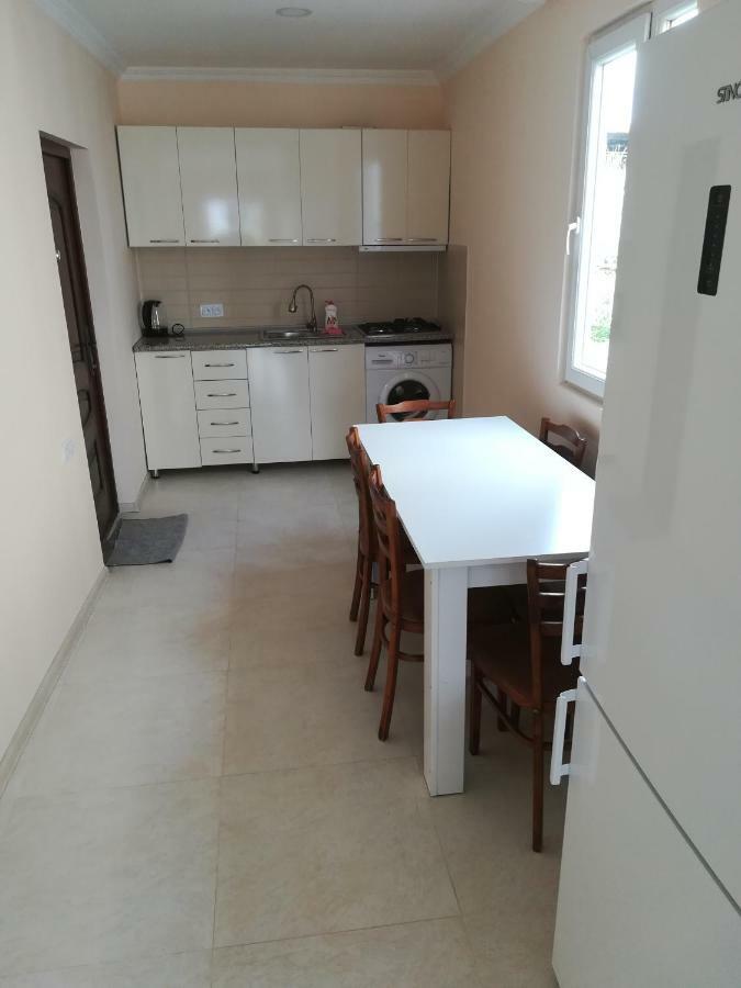 West House Ξενοδοχείο Kobuleti Εξωτερικό φωτογραφία